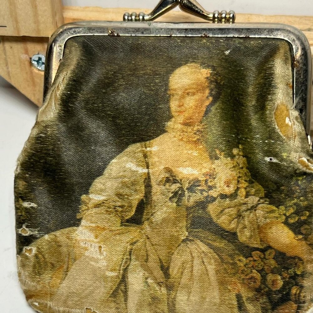 Vintage Artistic Fabric Coin Purse with Classical Lady Portrait Antique Style - Picture 3 of 3